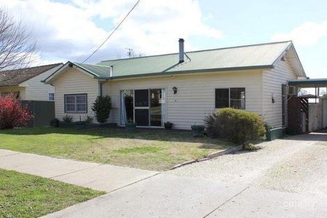 39 Park St, Seymour, VIC 3660