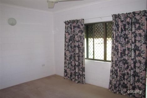 Property photo of 5 Sandra Close Trinity Park QLD 4879
