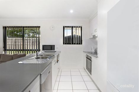 Property photo of 3 Devries Avenue Gracemere QLD 4702