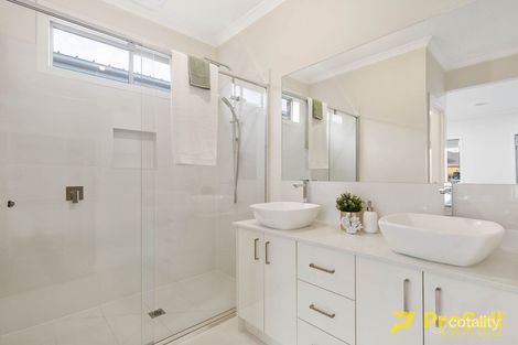 Property photo of 18 Trent Crescent Charlemont VIC 3217