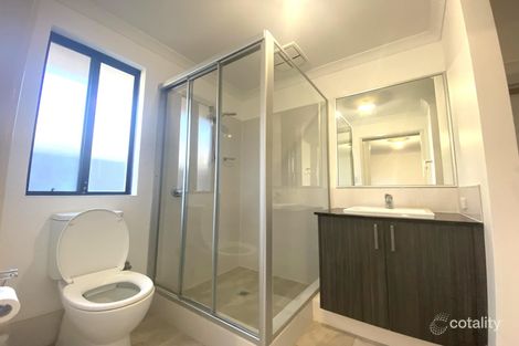 Property photo of 5 Epsom Way Wellard WA 6170