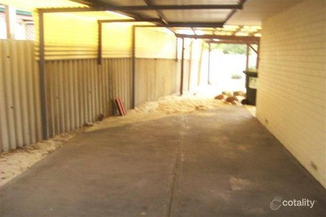 Property photo of 16 Sinian Crescent Willetton WA 6155