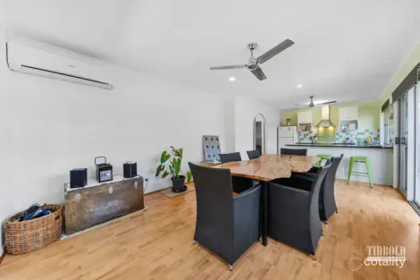 Property photo of 16 Flindersia Drive Mount Cotton QLD 4165