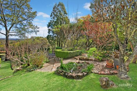 105 Tableland Rd, Wentworth Falls, NSW 2782