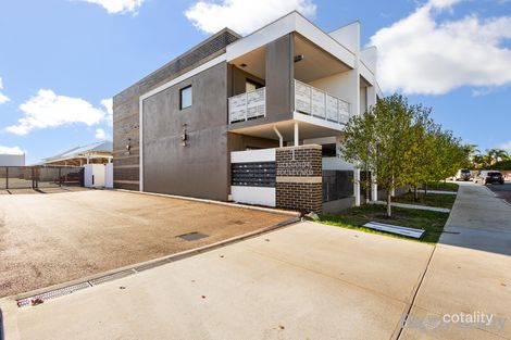 Property photo of 37/1 Glenariff Boulevard Canning Vale WA 6155