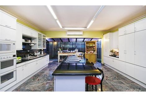 Property photo of 25 Jellicoe Street Werribee VIC 3030