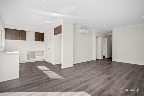 Property photo of 18 Hampstead Street Pakenham VIC 3810