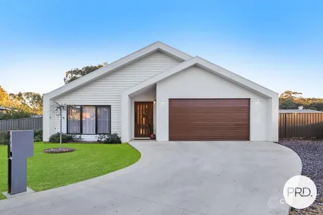 20 Creekside Ct, Lavington, NSW 2641