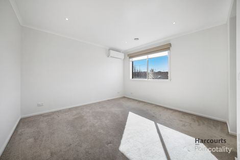 Property photo of 53 Durack Circuit Taylors Hill VIC 3037