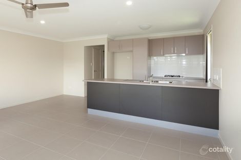 Property photo of 1/17 Mary Crescent Rosewood QLD 4340