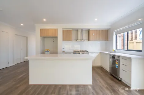 Property photo of 6 Idyll Street Beveridge VIC 3753