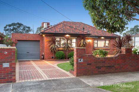 Property photo of 24 Maclagan Crescent Reservoir VIC 3073
