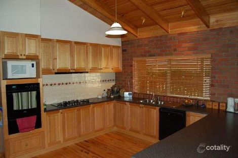 Property photo of 5 Pike Place Bacchus Marsh VIC 3340