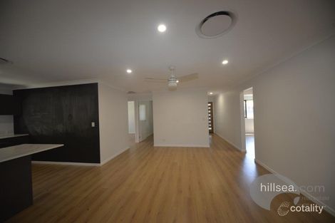 Property photo of 1/7 Robin Joy Close Labrador QLD 4215