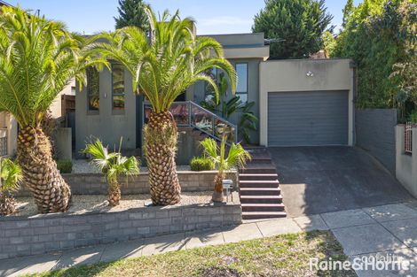 Property photo of 63 Ravenhill Boulevard Roxburgh Park VIC 3064