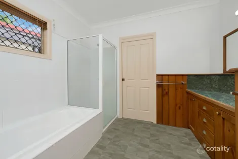 Property photo of 22 Boston Crescent Douglas QLD 4814