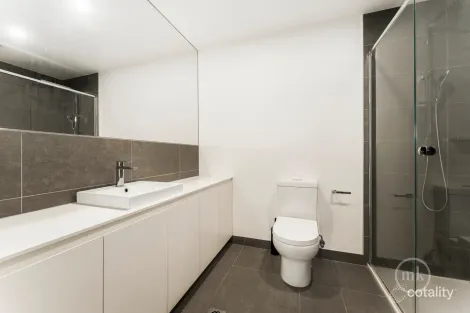 Property photo of 42 Sharp Circuit Mill Park VIC 3082