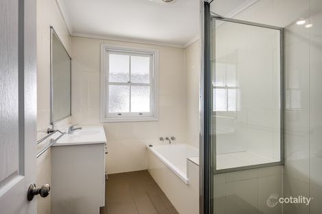Property photo of 21 Harrogate Street Woolloongabba QLD 4102
