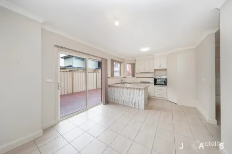 Property photo of 1/6 Lynch Road Brooklyn VIC 3012