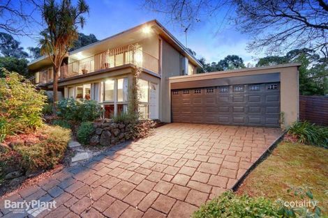 Property photo of 25 Long View Road Croydon South VIC 3136