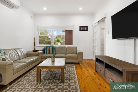Property photo of 19 Firmstone Gardens Arncliffe NSW 2205