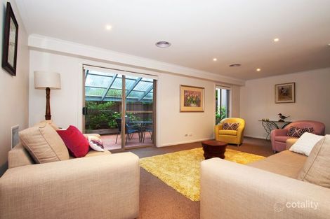 Property photo of 18 Patrick Court Mitcham VIC 3132