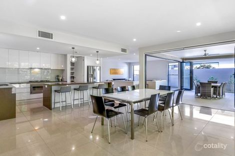3021 Hillside Walk, Hope Island, QLD 4212