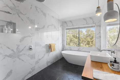 Property photo of 53 Legacy Drive Mount Martha VIC 3934