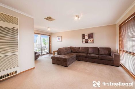 Property photo of 14 Catherine Edey Place Hampton Park VIC 3976