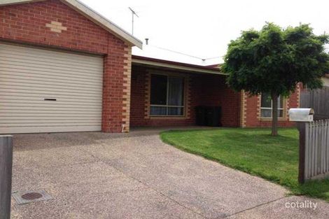 4 Church St, Breakwater, VIC 3219