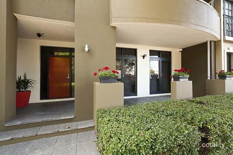 Property photo of 32 Juniper Bank Way Subiaco WA 6008