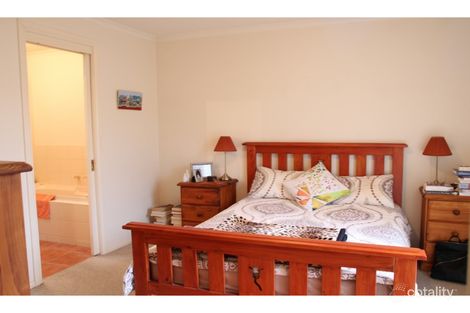Property photo of 2/259 Bayview Road McCrae VIC 3938