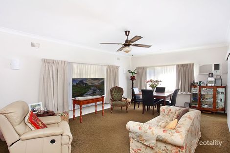 Property photo of 30 Budgewoi Road Noraville NSW 2263
