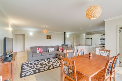 Property photo of 17 O'Connor Road Armidale NSW 2350