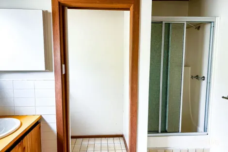 Property photo of 4/6-8 Buckland Drive Mallacoota VIC 3892