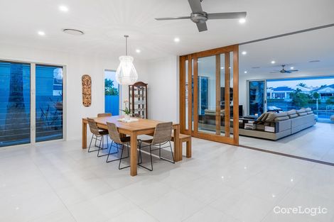 Property photo of 1101 Beechwood Drive Hope Island QLD 4212