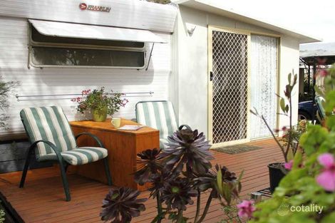 18/105 Racecourse Rd, Pakenham, VIC 3810