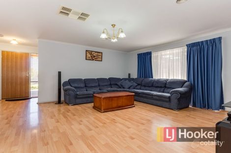 Property photo of 22 Rendell Place Hampton Park VIC 3976