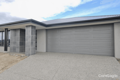 9 Vasello Cct, Cranbourne South, VIC 3977