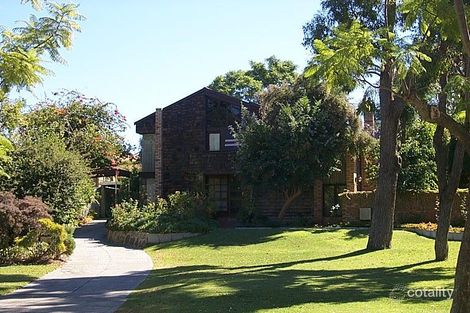 29 Macleod Rd, Applecross, WA 6153