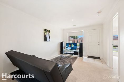 Property photo of 10 Cluden Gardens Sebastopol VIC 3356