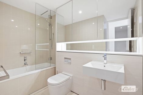 Property photo of 715/211 Pacific Highway North Sydney NSW 2060
