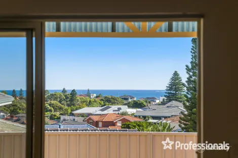 Property photo of 38 Dampier Avenue Mullaloo WA 6027