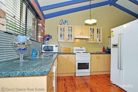 Property photo of 4 Lauralyn Court Bray Park QLD 4500