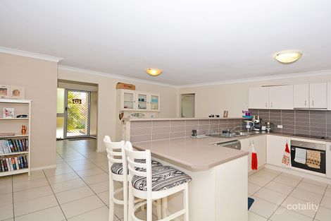 Property photo of 11 Peat Court Nikenbah QLD 4655