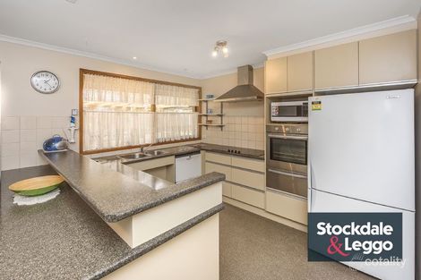 Property photo of 11 Coronet Close Epping VIC 3076
