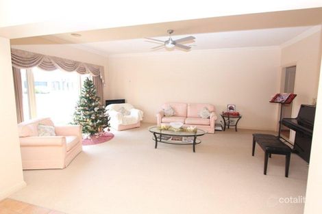 Property photo of 41 Belltower Avenue Alfredton VIC 3350