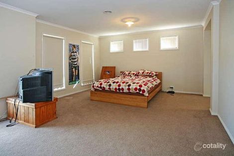 Property photo of 5 Malbec Loop Waurn Ponds VIC 3216