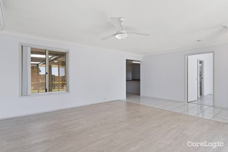 Property photo of 1 Kalbarri Rise Regents Park QLD 4118