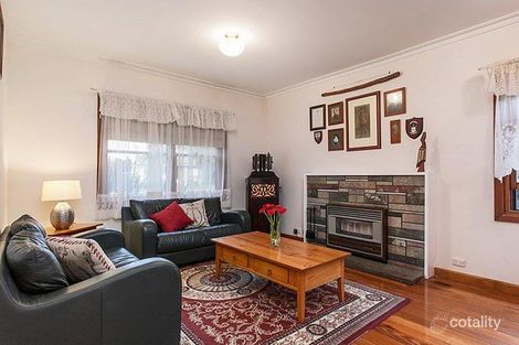 Property photo of 11 Gloucester Court Seaholme VIC 3018